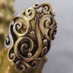 James Avery Stetling Silver RETIRED Sorrento Ring SZ 9